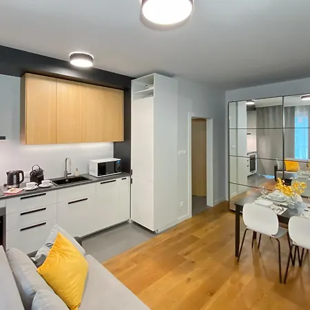 Like Home Apartments Kraków Zewnętrze zdjęcie